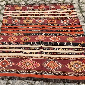 4x3 haftowane ręcznie. Turecki kilim. Anatolijski kilim, 126 x 98 cm, zabytkowy kilim, kilim turecki, dywan, czysta wełna owcza, dobry stan