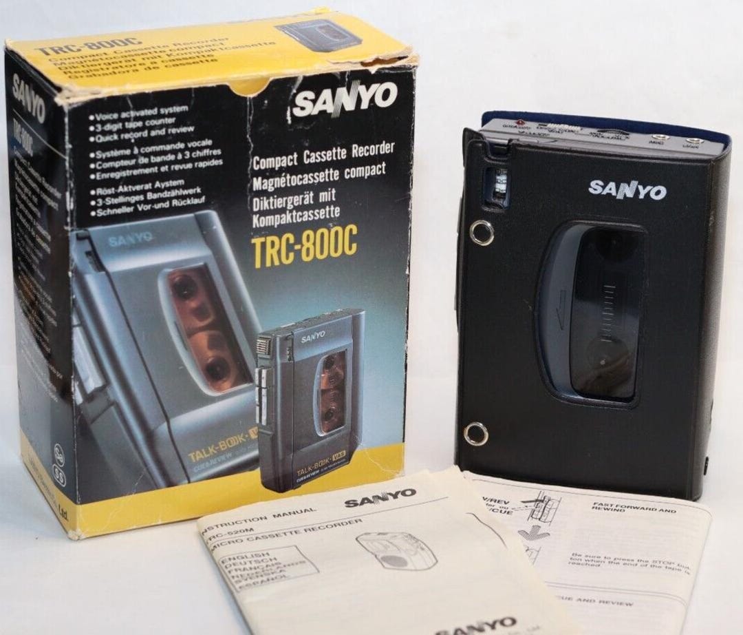 REGISTRATORE VINTAGE A Micro Cassette Sanyo TRC-570M nuovo mai