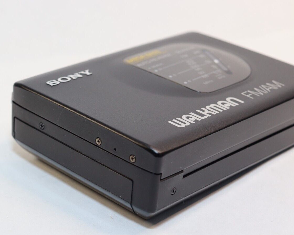 Sony Walkman Radio/cassette WM-FX50 - (fully Operational