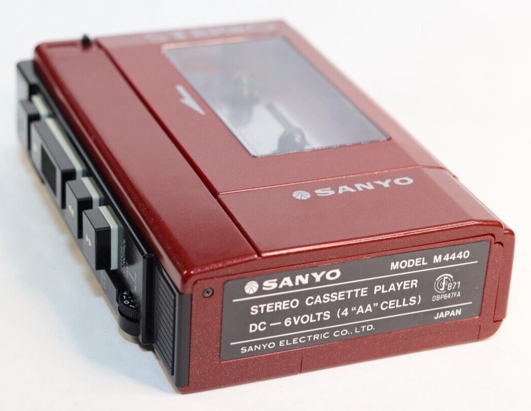 極美品 SANYO M4440 カセットプレーヤー 極美品 SANYO M4440 カセットプレーヤー