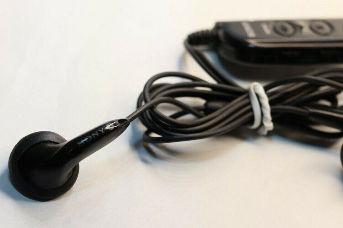 Retro Sony MDR-WME652 - Walkman Headphones Please Read