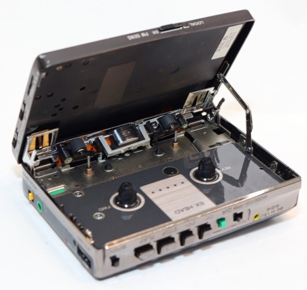 Sony Walkman Radio/cassette WM-FX50 - (fully Operational