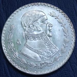 1967 Mexico 1 Peso Silver Coin BU Toned Vintage
