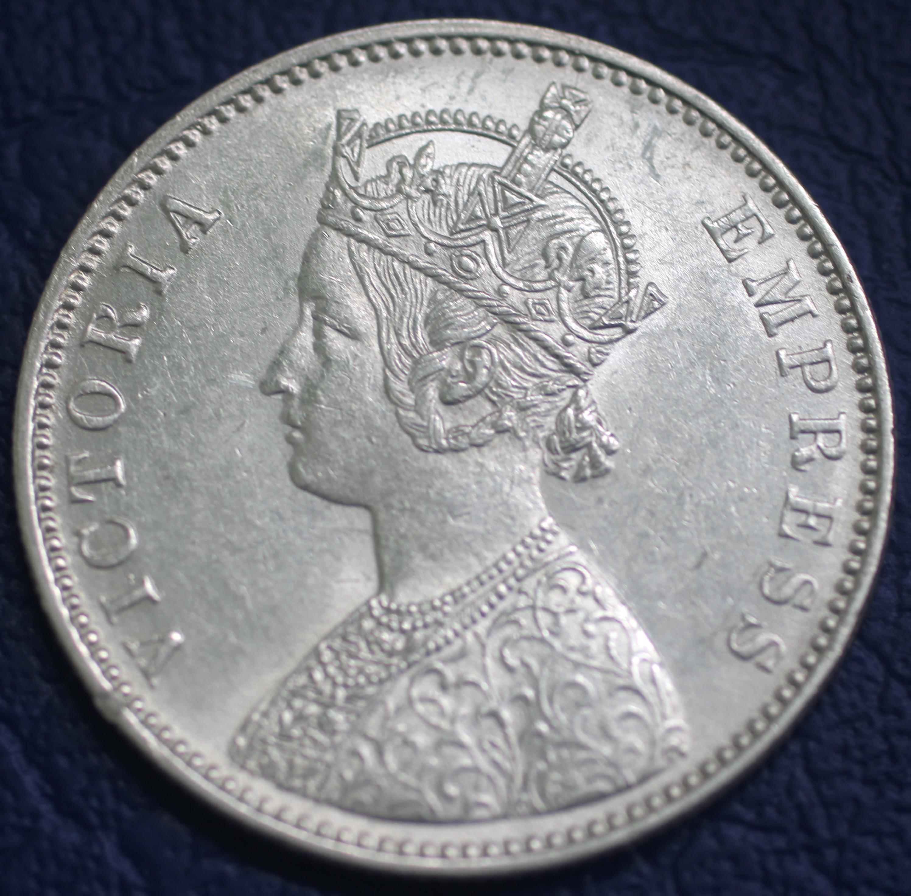 1880年 イギリス領インド ヴィクトリア女王 1ルピー銀貨 - Etsy 日本