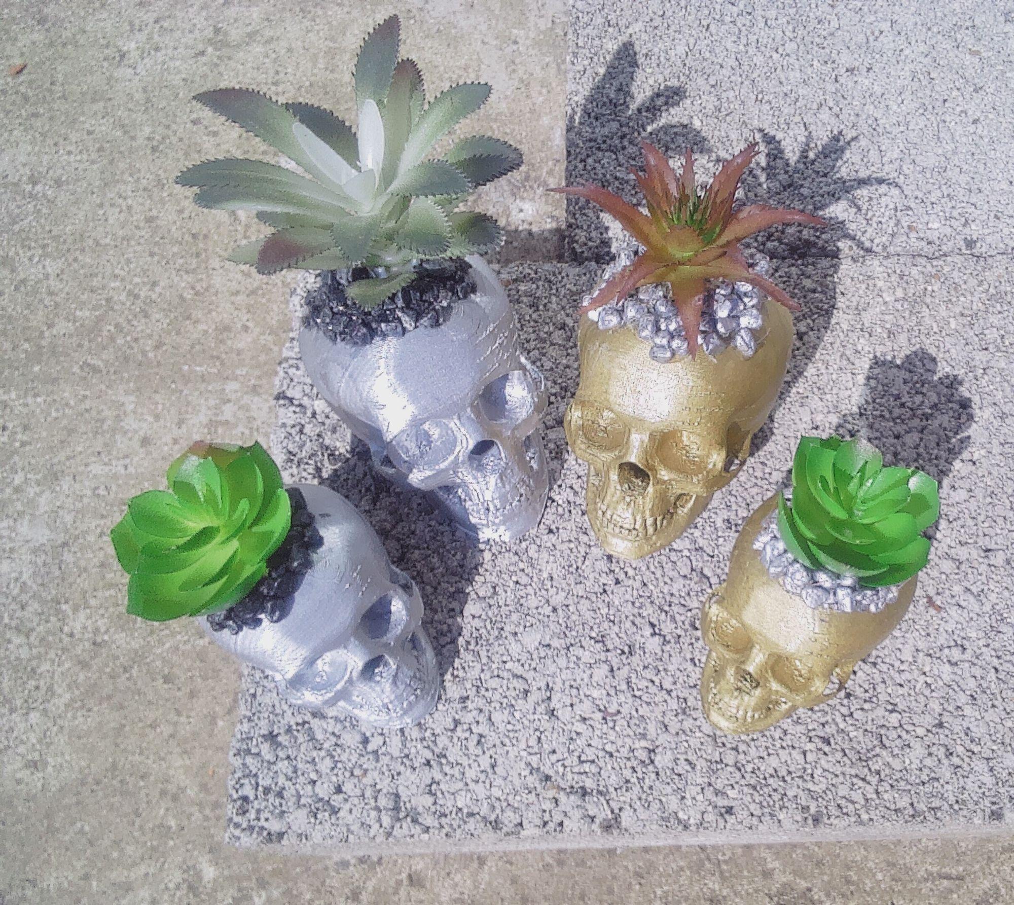 Metallic 3D Printed Skull Planter with Faux Succulent, Gothic Halloween Decor, Creepy Skull Pot, Gold or Silver Skull Vase, Teacher gift - Thumbnail 7