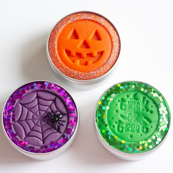 Halloween Scented Sensory Play Dough // Halloween gift, Boo gifts, Halloween play