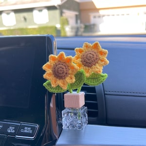 Love This Life Car Air Freshener - Sunflower Chain Vanilla Scent - 4502309  - Love This Life