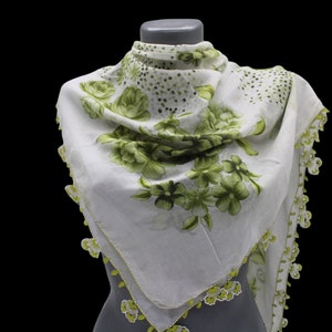 Authentic Turkish Needle Lace Scarf – Handmade Vintage Floral Oya Headscarf, Green Floral Needle Lace Scarf, Mother's Day Gift, Easter Gift