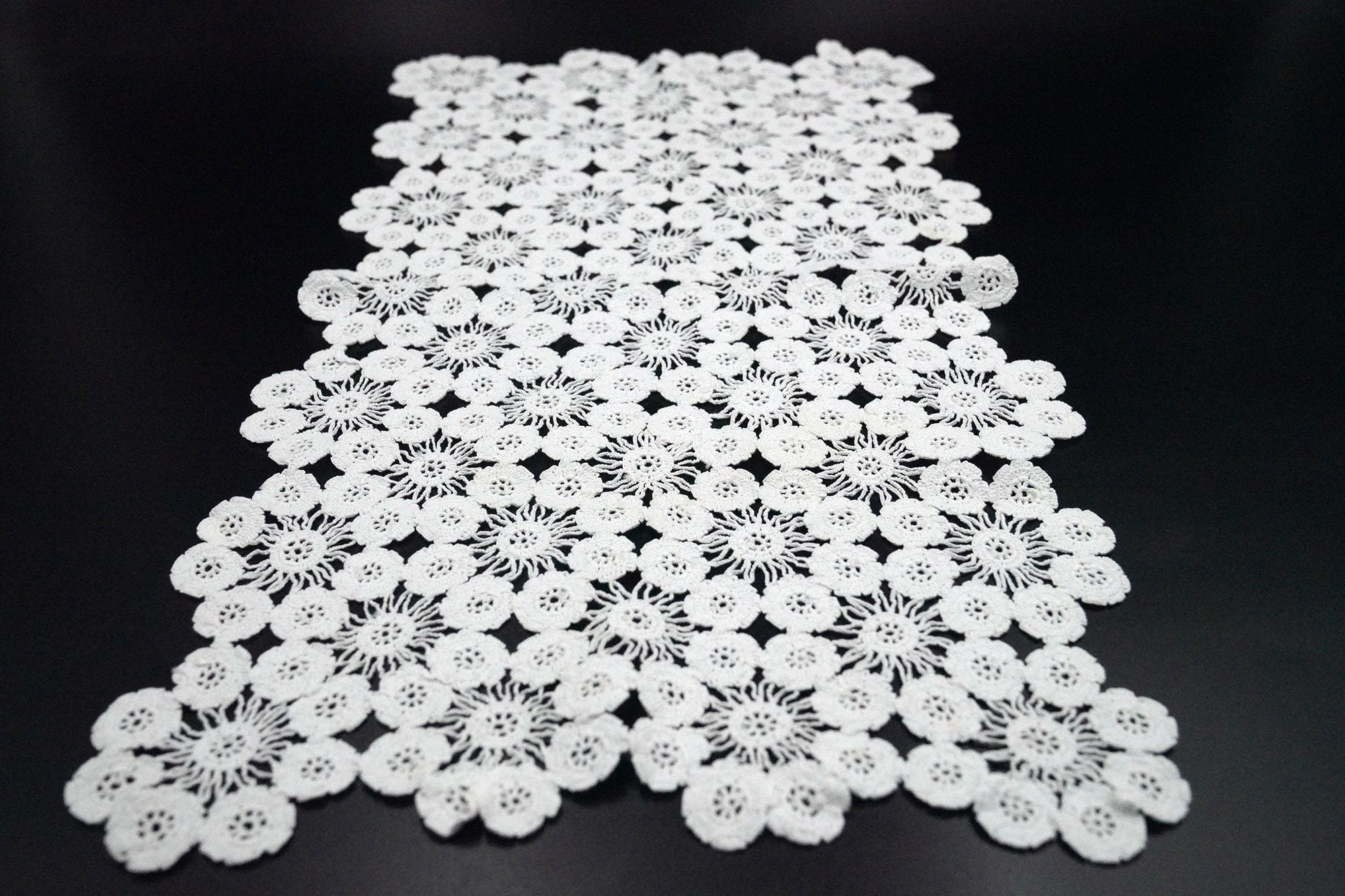 Vintage Lace Coffee Table Cover, Motif Table Cover, Lacy Napkin