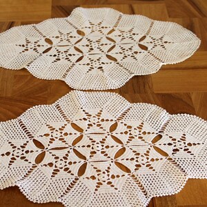 2 Pieces Lace Table Cover, Vintage Crocheted Lace, Lace Doily, lace White Lace Cover, Nightstand Cover, Lace Napkin, Table Cover