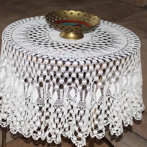 White Table Cloth, Round Table Cloth, Lace Table Cloth, Crochet Table Cloth,  Home Gifts, Lace Table Cloth, Vintage Tablecloth, Wedding Gift