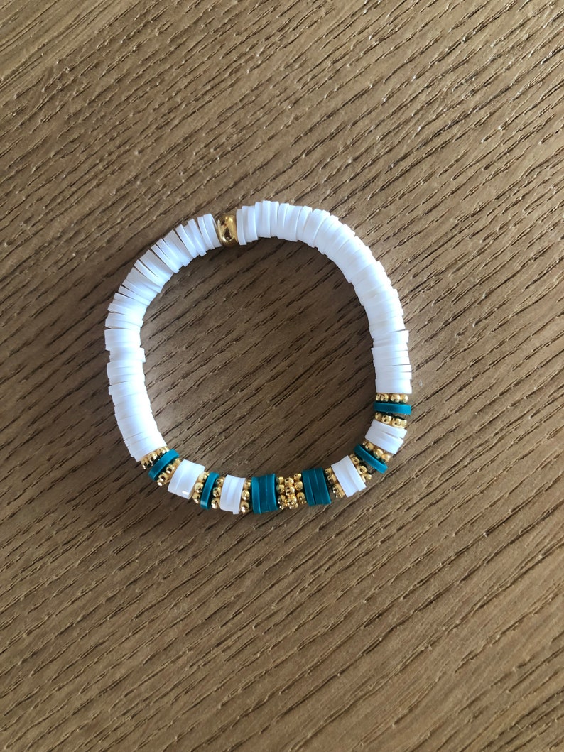 Personalized Heishi pearl bracelet for women, RITA model image 3