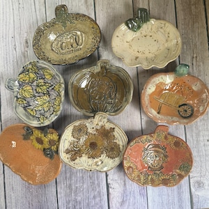 Pumpkin dishes, fall colors, small serving dishes, soap dishes, trinket dishes, spoon rests, rustic, Halloween decor, Thanksgiving, handmade