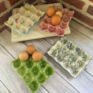 Ceramic egg tray, countertop egg holder