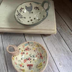Berry bowl, small colander, carved pottery fruit bowl