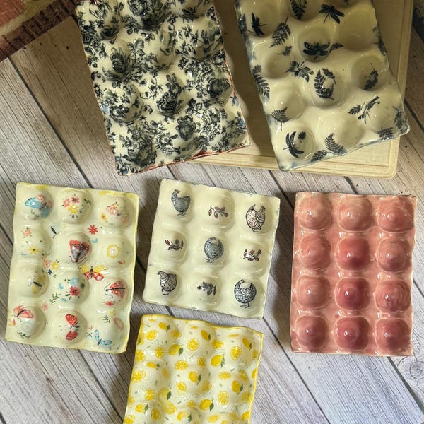 Ceramic egg tray, countertop egg holder