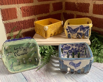 Berry baskets, Spring pottery
