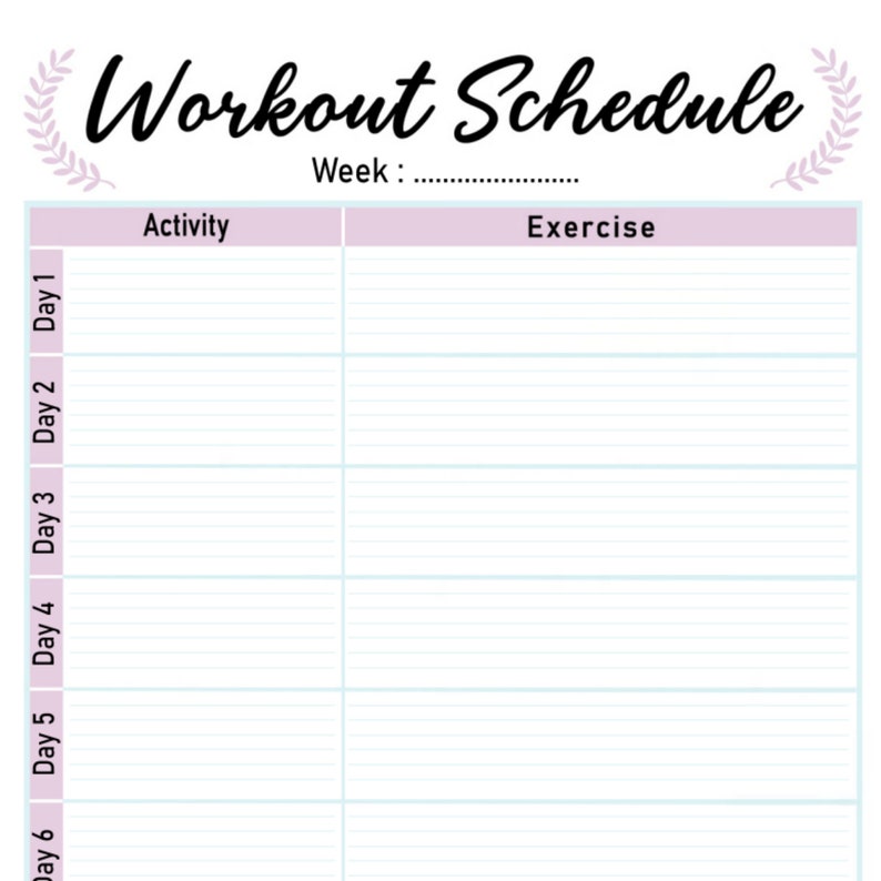 Puede incluir: Una plantilla de horario de entrenamiento imprimible con un esquema de color azul y morado claro. La plantilla tiene una secci&oacute;n para la actividad y el ejercicio, con espacio para escribir los d&iacute;as de la semana.
