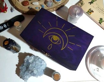 Handpainted Moon's Eye Tarot/jewelry/trinkets box