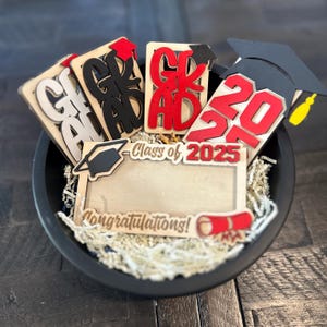 Cartão-presente de formatura e porta-dinheiro – Cores personalizadas da escola – Turma de 2025 – Lembrança de formatura de madeira – Presente para formandos – Lembrancinha de festa de formatura