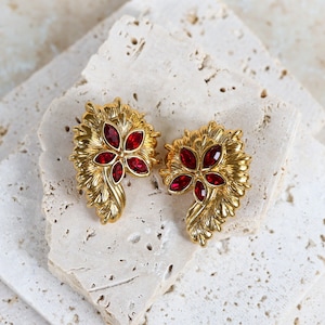 Vintage NOS Red Crystals Chunky Floral Clip On Earrings image 1