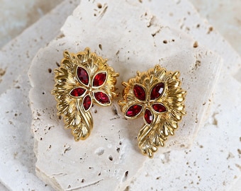 Vintage NOS Red Crystals Chunky Floral Clip On Earrings