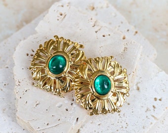 Vintage Massive Green Cabochon Clip On Earrings