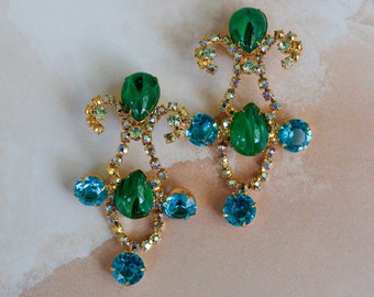 Vintage Massive Green Blue Lucite Cabochon Stones Statement Clip On Earrings