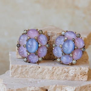 Vintage Jomaz Signed Poured Glass Gripoix Faux Fire Opal Cabochon Clip-On Earrings