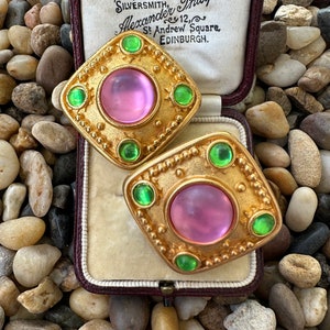 EXQUISITE LESLIE BLOCK Signed Massive Matte Gold Statement Runway Clip Earrings With Pastel Colored Cabochons image 4