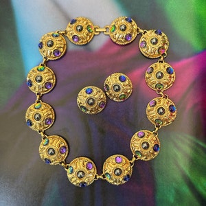 Exquisite Vintage 1980's New Old Stock Massive Gold Gripoix Statement Collar Necklace And Earrings With Multicolored Cabochons image 2