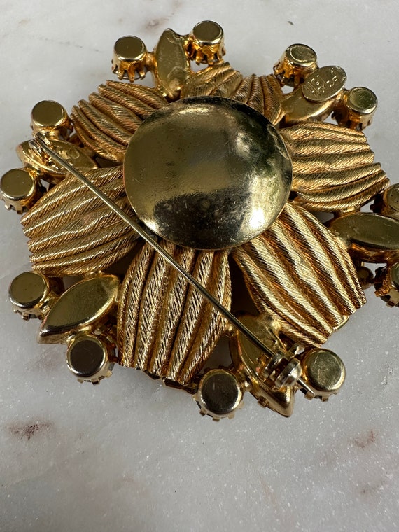 Vintage Hobe Signed Large Statement Brooch with W… - image 5