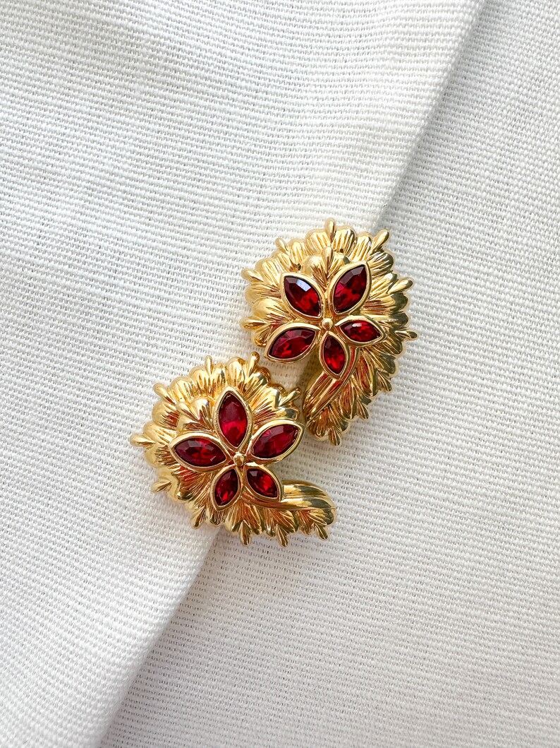 Vintage NOS Red Crystals Chunky Floral Clip On Earrings image 3