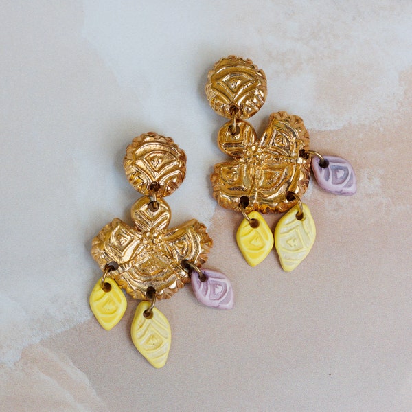 Luxe Vintage Jacky De G Signed Oversized Runway French Dangling Clip Earrings