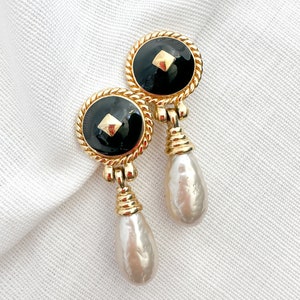 Beautiful Ciner Signed Drop & Dangle Classic Statement Chunky Clip On Earrings with Faux Baroque Pearls image 3