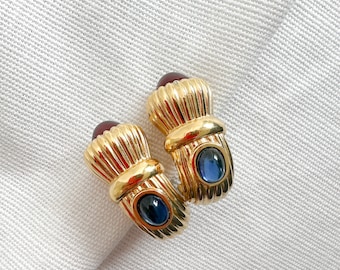 Vintage Ciner Curved Red Blue Gripoix Cabochon Faux Jewels India Moghul Gold Twist Plate Shrimp Clip Earrings