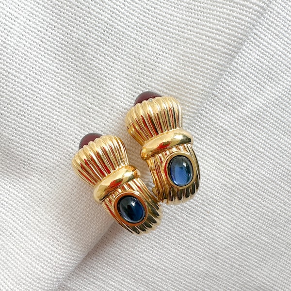 Vintage Ciner Curved Red Blue Gripoix Cabochon Faux Jewels India Moghul Gold Twist Plate Shrimp Clip Earrings