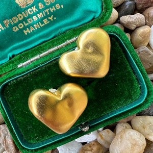 Vintage Signed Brushed Matte Gold Plated Small Petite Heart Shaped Clip On Earrings image 10