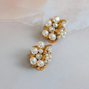 Vintage Miriam Haskell Petite Clip-On Earrings with Baroque Pearls