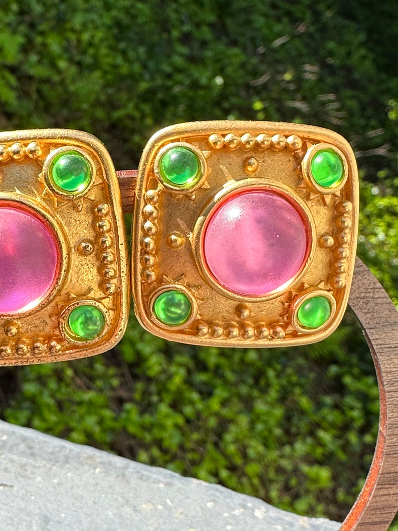 EXQUISITE LESLIE BLOCK Signed Massive Matte Gold Statement Runway Clip Earrings With Pastel Colored Cabochons image 9