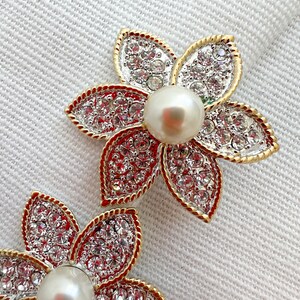 Classic Flower Shaped Silver Tone Vintage Clip On Earrings with Rhinestones and Faux Pearls image 4