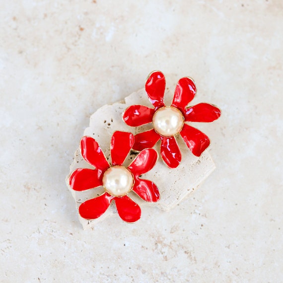 Vintage Massive Red Enamel Floral Shaped Clip Ear… - image 1