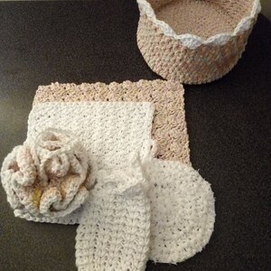 Crocheted Spa Day Basket Set