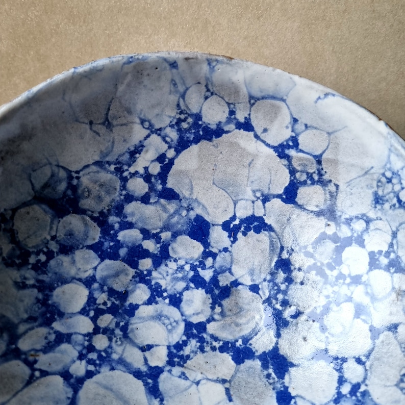 Bubble glaze bowl image 4