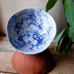 Bubble glaze bowl image 9