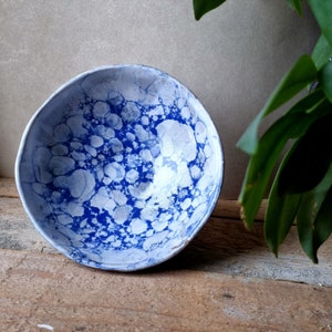 Bubble glaze bowl image 7