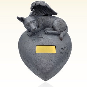 Monello Dog Urn Dog on Heart Pet Urn Urn Dog up to approx. 70 kg incl. individual engraving Dog Urn for Home Urn for Dog&#39;s Ashes