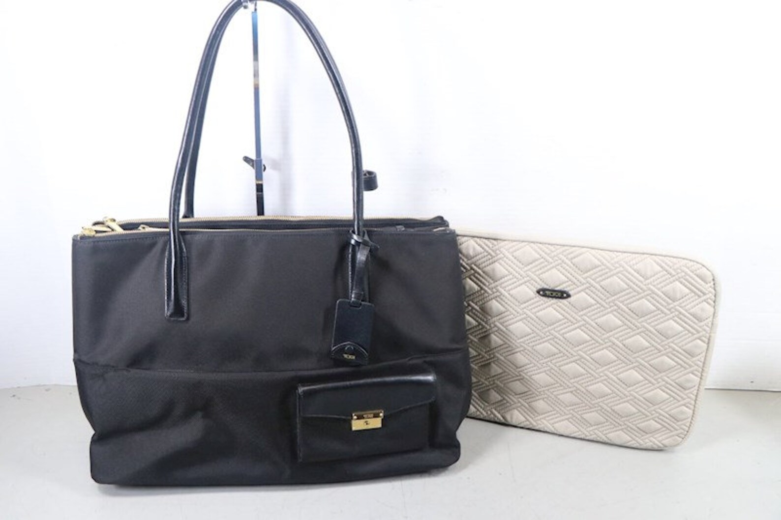 Tumi Black Tote Bag W/laptop Case W/coa Etsy