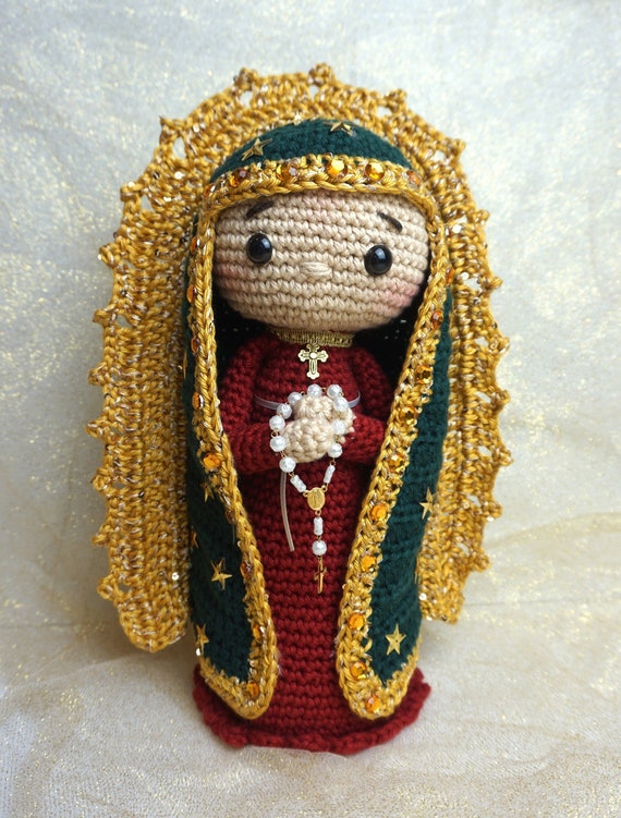 Our Lady of Guadalupe US PATTERN - Virgen Guadalupe crochet PATRON (This is not the finished product)