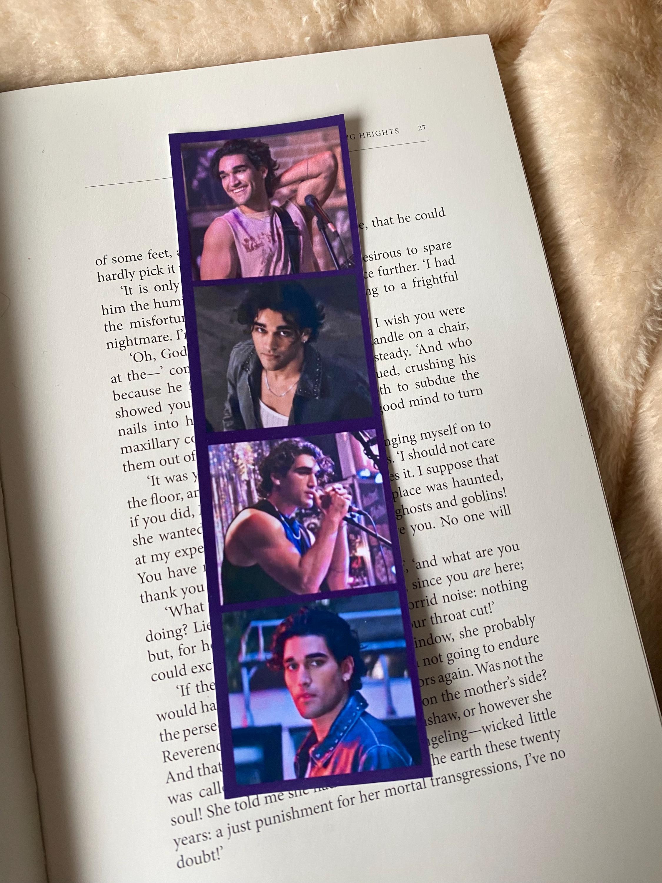 Off Campus Bookmarks, Garrett Graham, Dead Di Laurentis, John Logan ...
